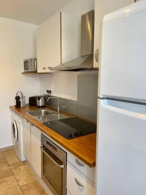 Marius - Hyper Centre - 2 Chambres - Wifi Cassis